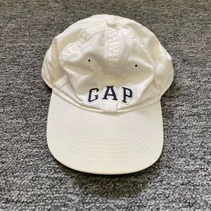 GAP Kids Classic White Baseball Cap
